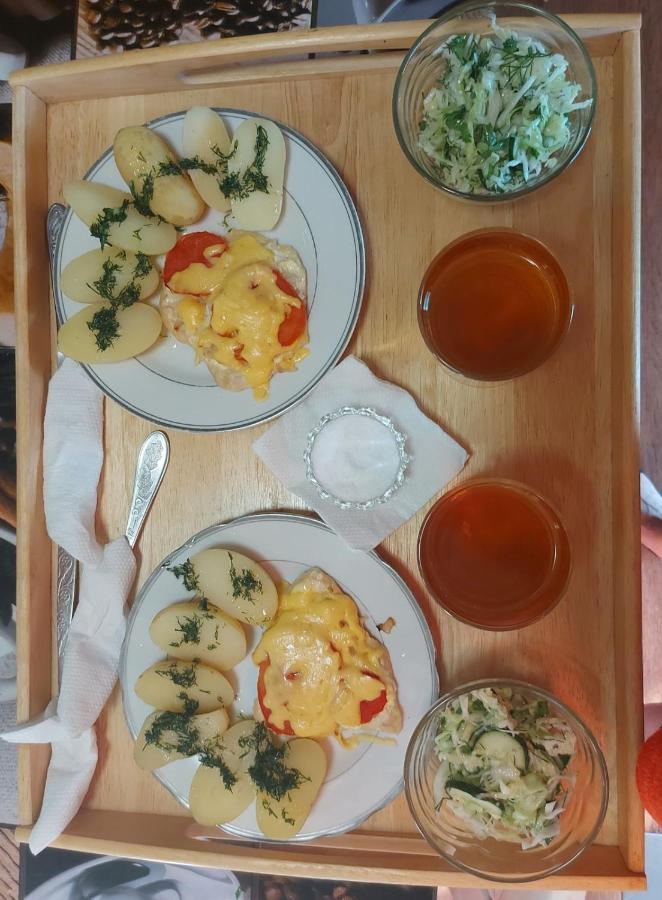 Отель Маленький Рай 자토카 외부 사진